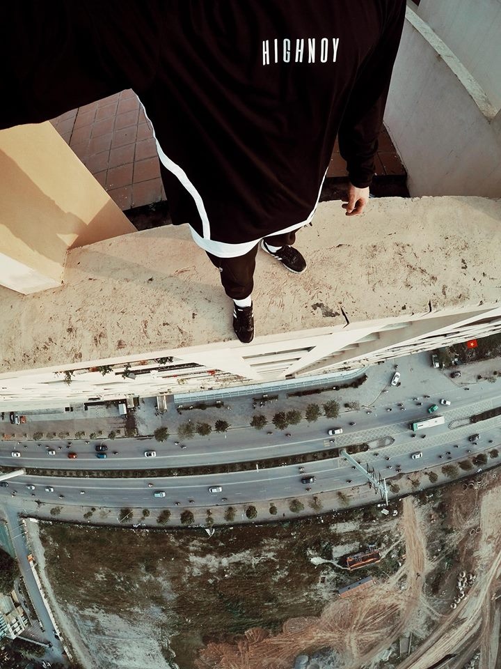 thử thách leo nóc nhà ảnh 3 thu thach leo noc nha anh 3