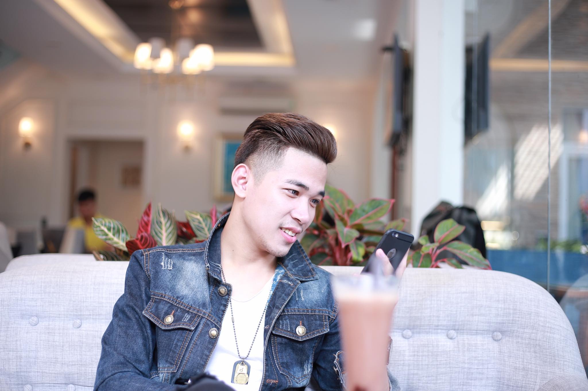 hot boy Campuchia tai The Voice anh 1