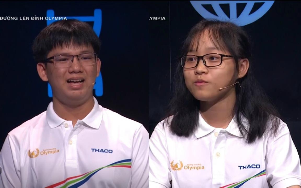 Nu sinh giu ky luc 120 diem Khoi dong thi dau loai truc tiep hinh anh