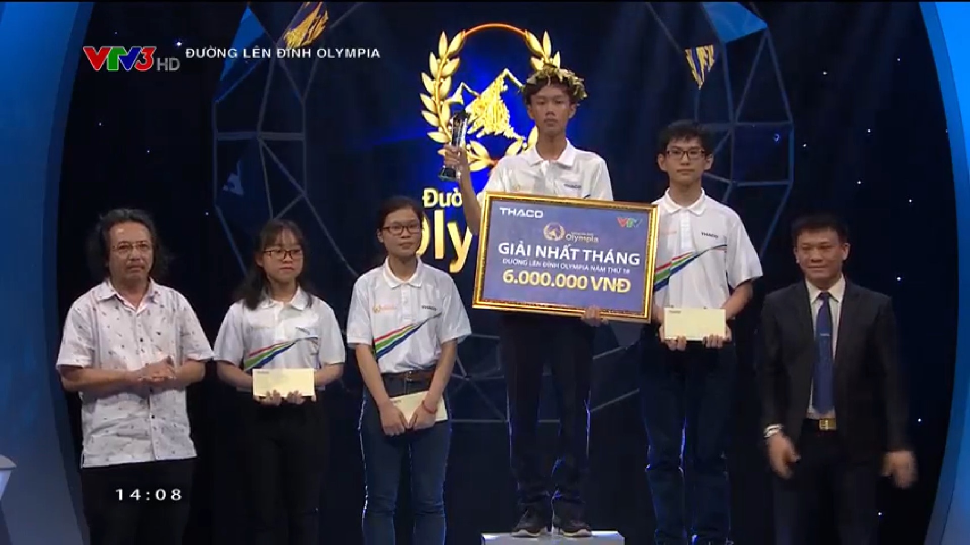 Duong len dinh Olympia anh 1