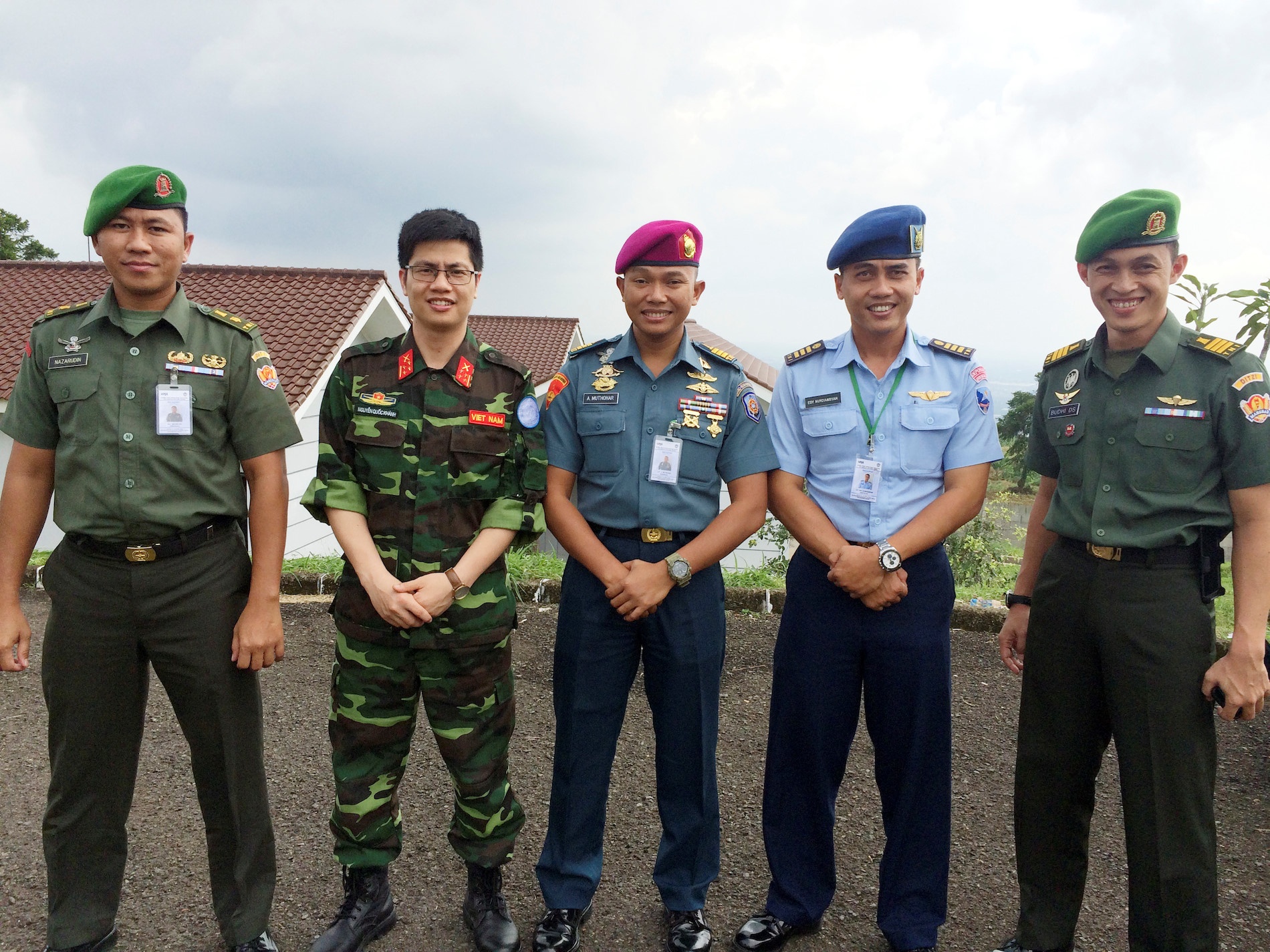 Duong len dinh Olympia anh 2