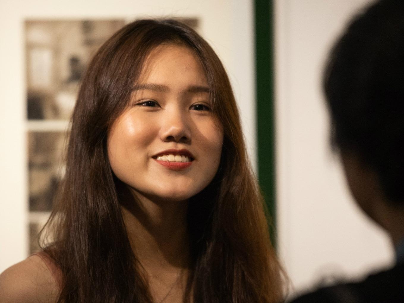 Nu sinh 16 tuoi xay dung du an thien nguyen cho 150 em nho kho khan hinh anh