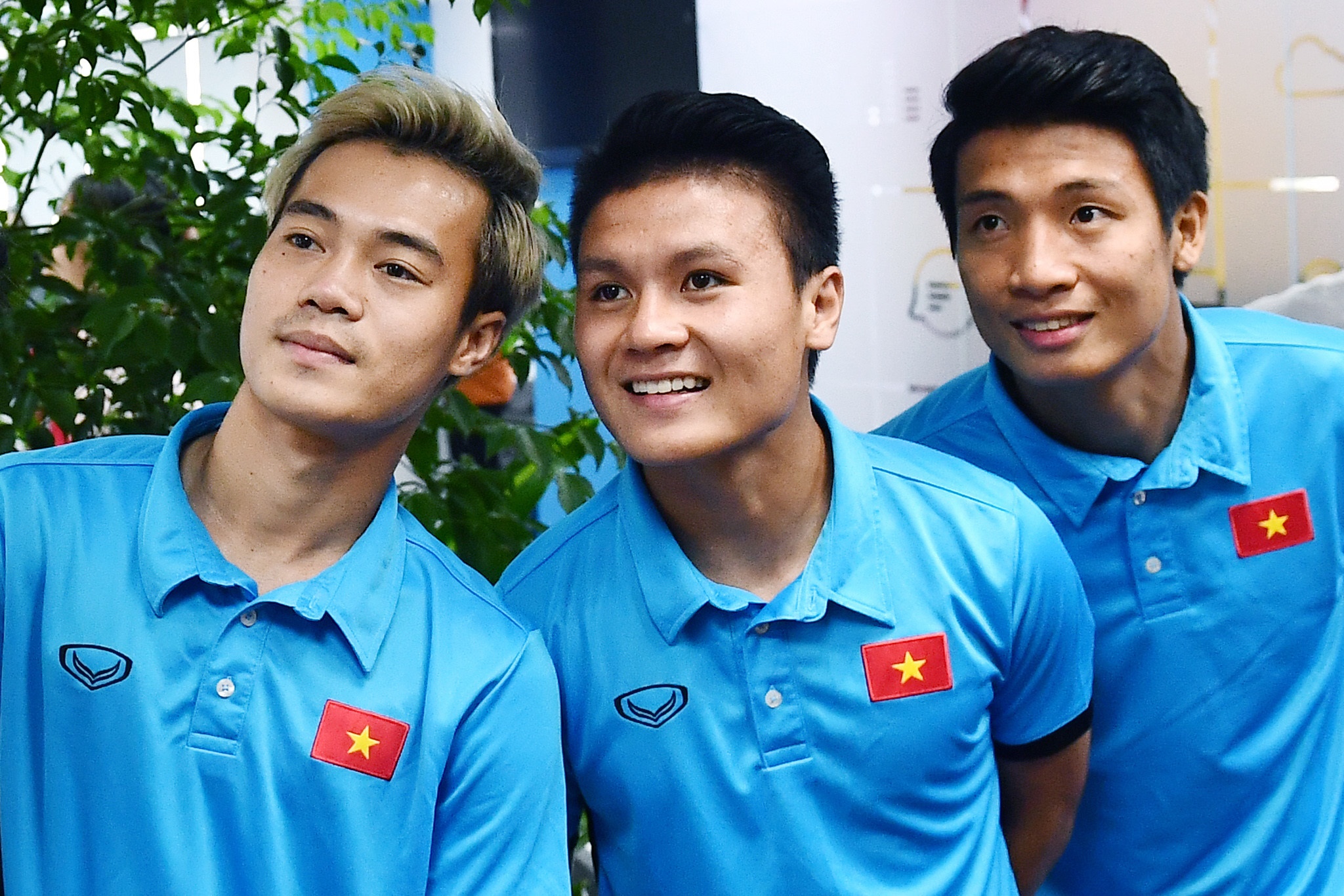 Bui Tien Dung so cho, Van Toan nhan khong chung thuy bang Quang Hai hinh anh