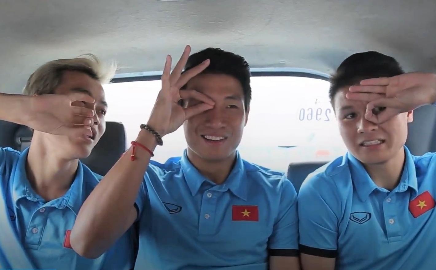 Quang Hai, Van Toan khen Bui Tien Dung body 6 mui, dep toan dien hinh anh