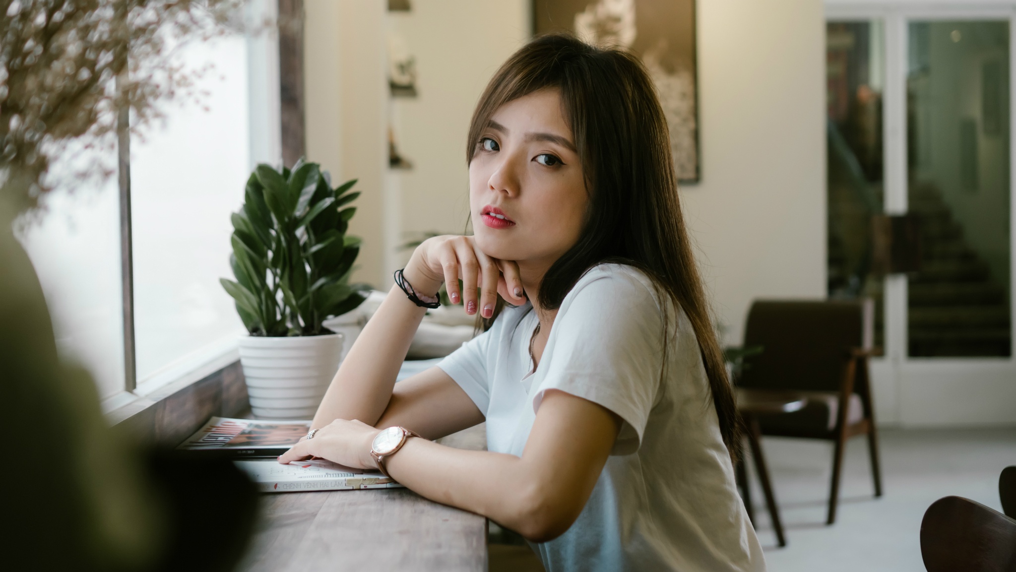 Hot girl Lam A Han rat so gian, tung chay bo luc 3h sang hinh anh