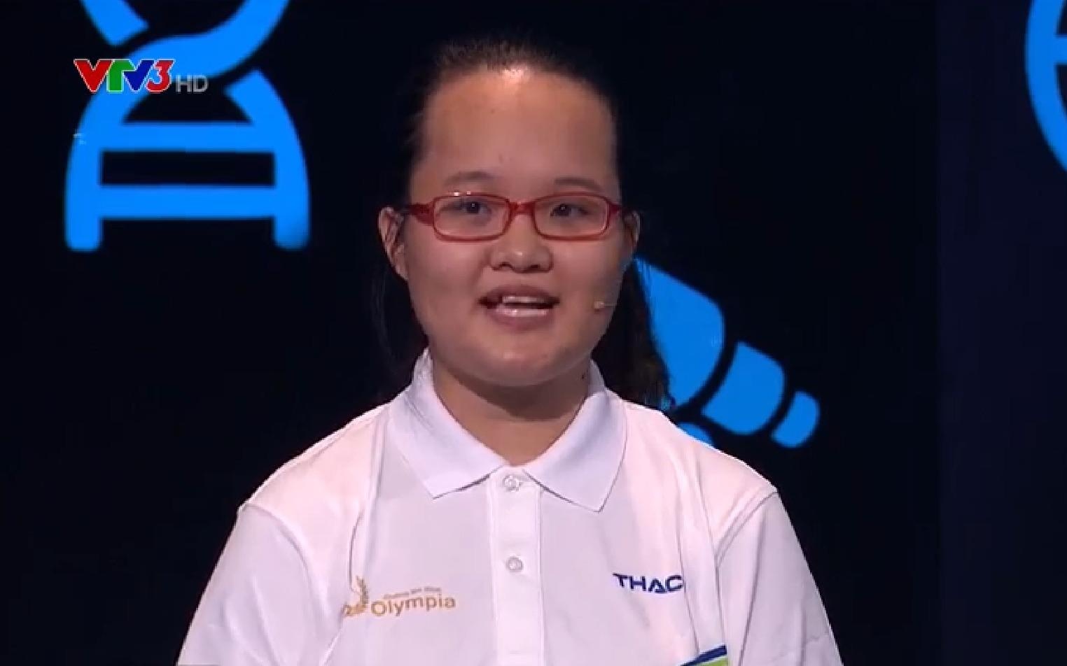 Nu sinh 10X tra loi dung 6/12 cau hoi Khoi dong hinh anh