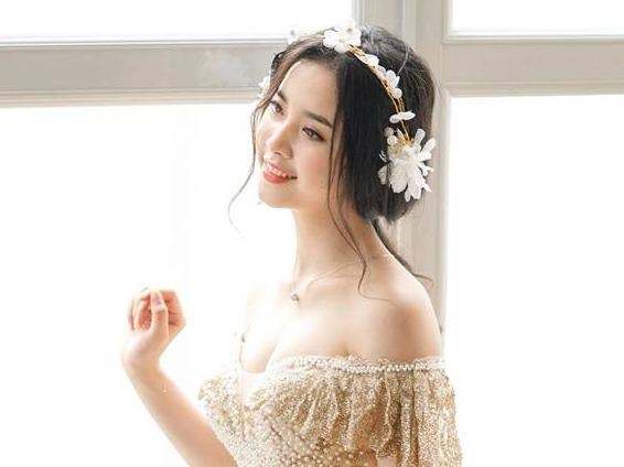 A hau 2 Nguyen Thi Thuy An gioi tieng Nhat, la Miss Than thien Hutech hinh anh