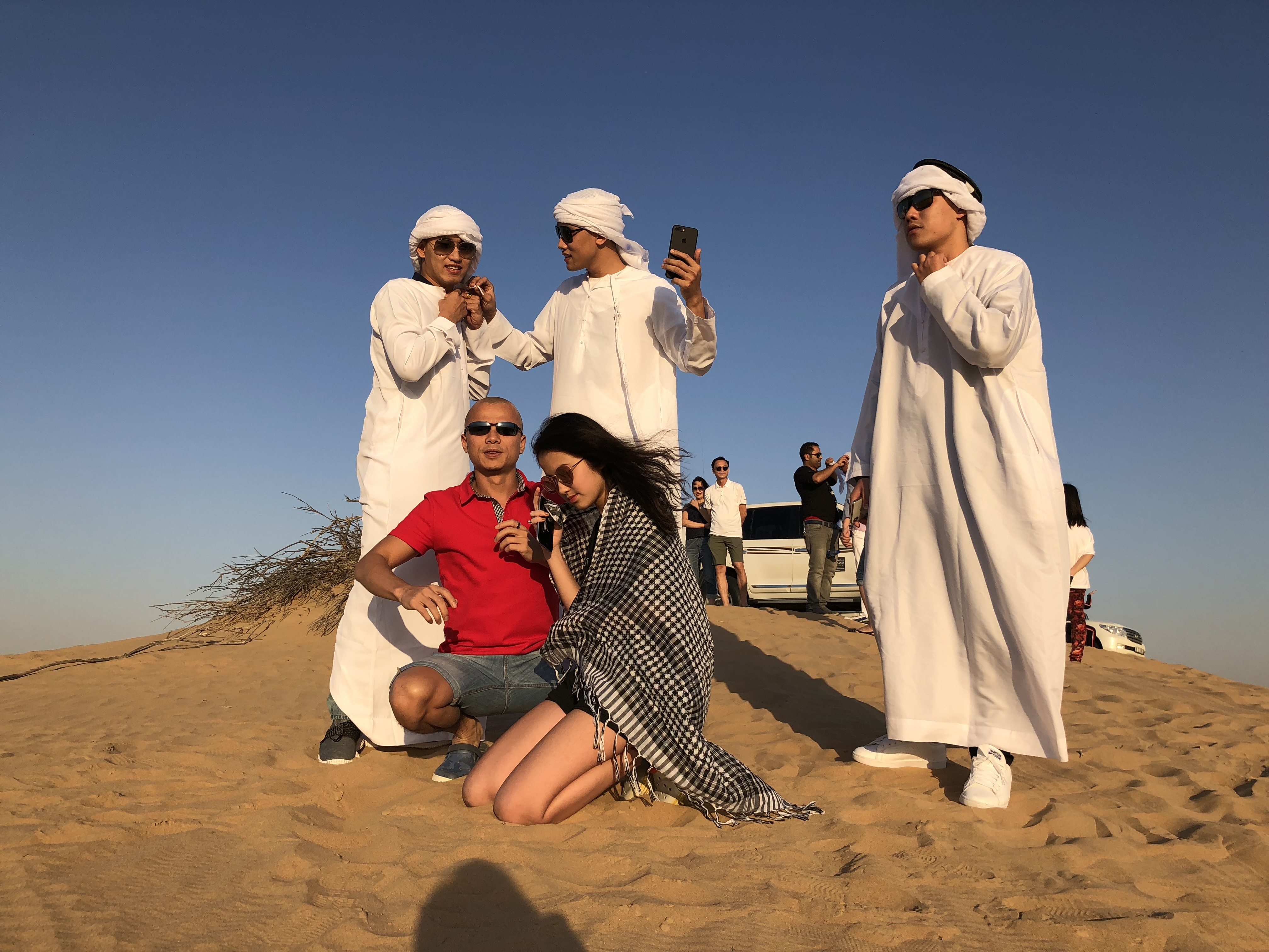 Nu sinh truong Nguyen Sieu hoc gioi anh 6