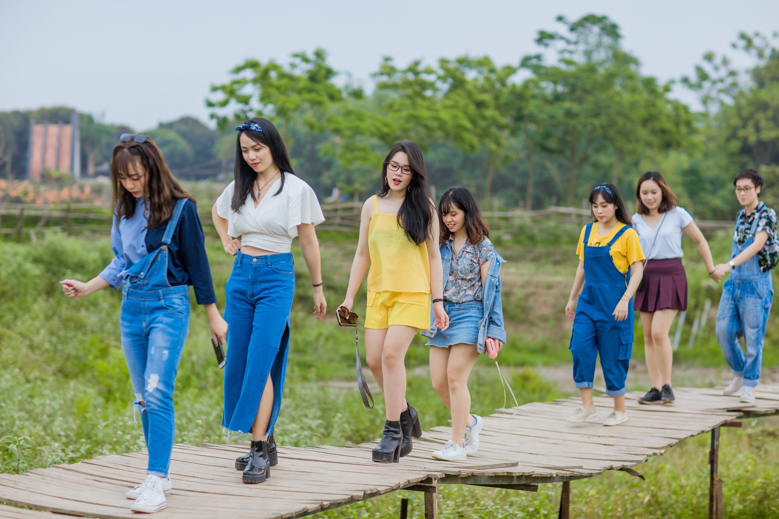 nu sinh Ngoai thuong nhan hoc bong 3 nganh thac si anh 7