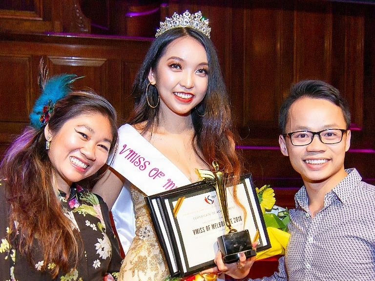 9X Ca Mau dang quang hoa khoi nu sinh Viet tai Australia hinh anh