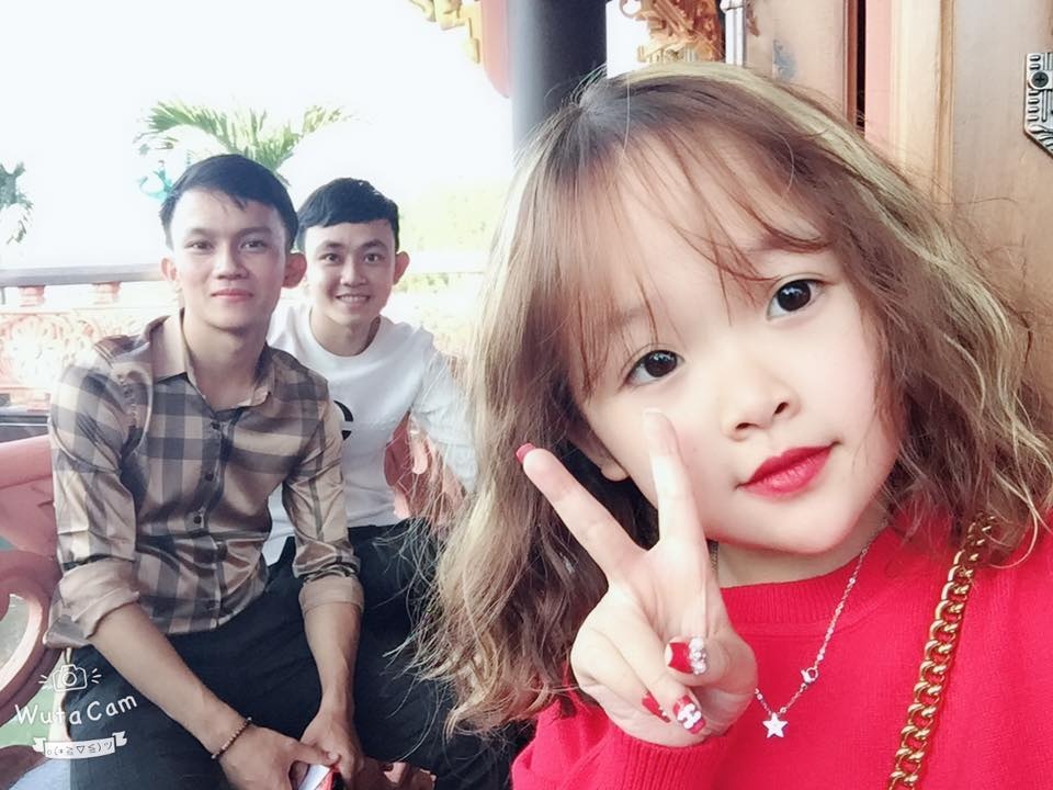 co gai 19 tuoi cao 1m25 nang 25 anh 2