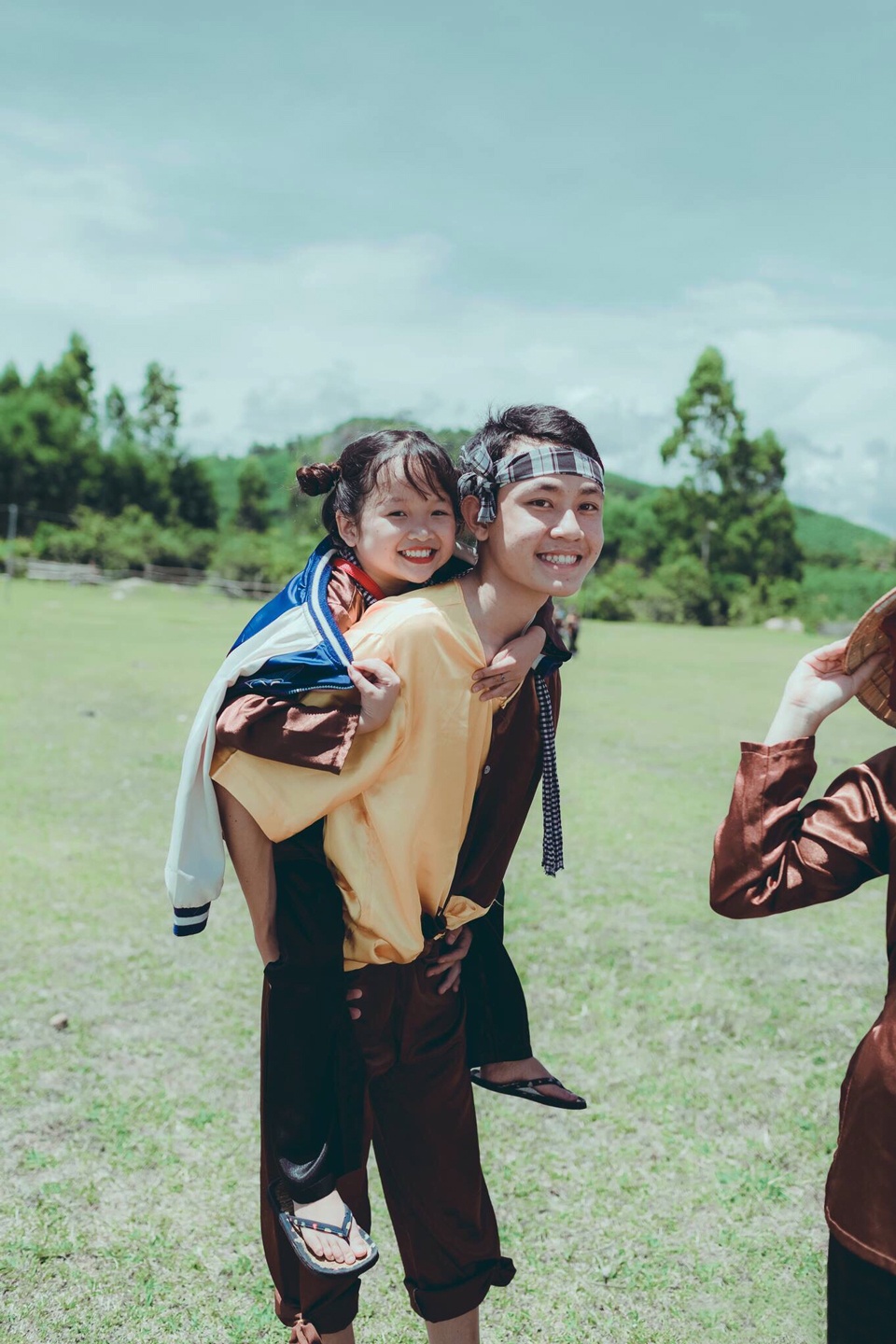 co gai 19 tuoi cao 1m25 nang 25 anh 3