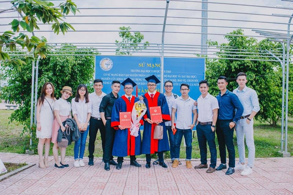 nam sinh truong y dien trai anh 5