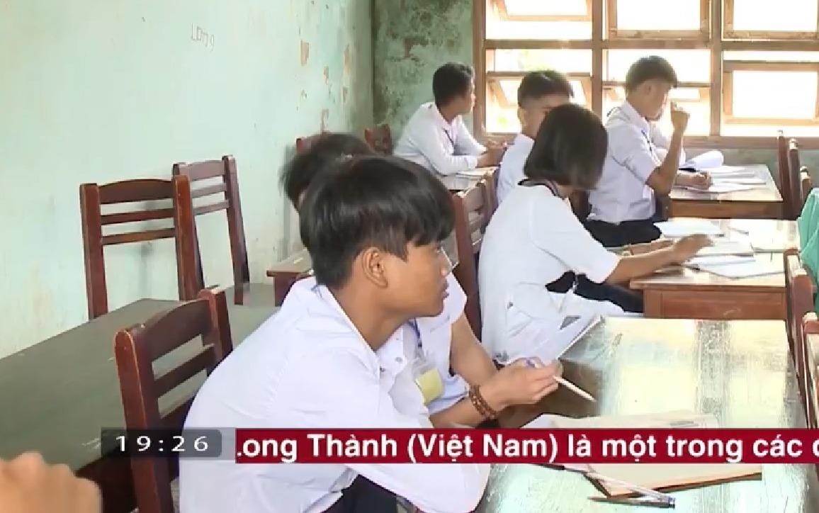 Nhieu hoc sinh co the bo hoc vi bi cat che do ho tro hinh anh