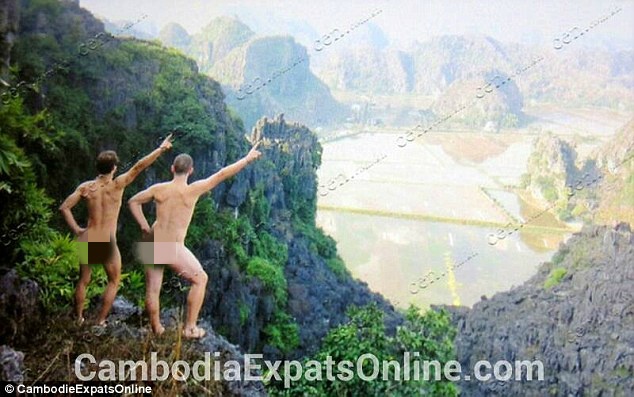 trao luu khoe than khi di du lich anh 3