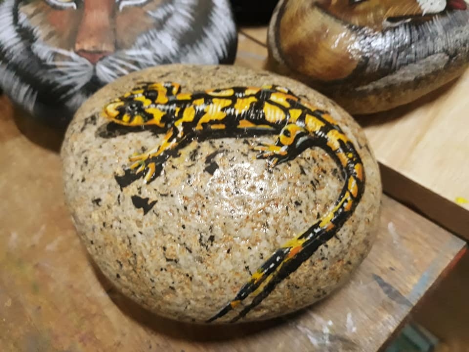 ve tranh tren da cuoi anh 2