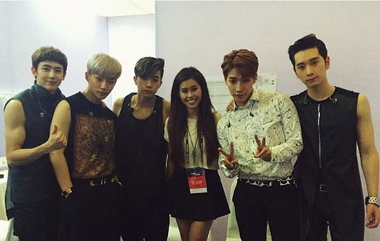 rich kids viet chup anh voi sao anh 5