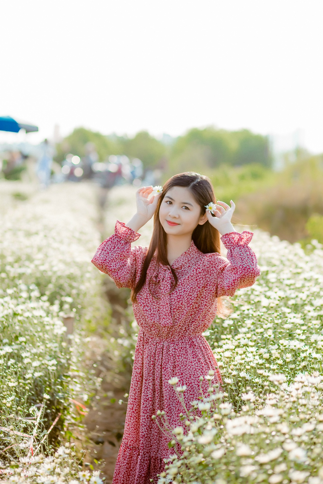 hot girl chan khoeo mat lac anh 9