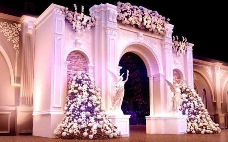 Thong tin rap cuoi 2,5 ty o Cao Bang gay tranh cai tuan qua hinh anh