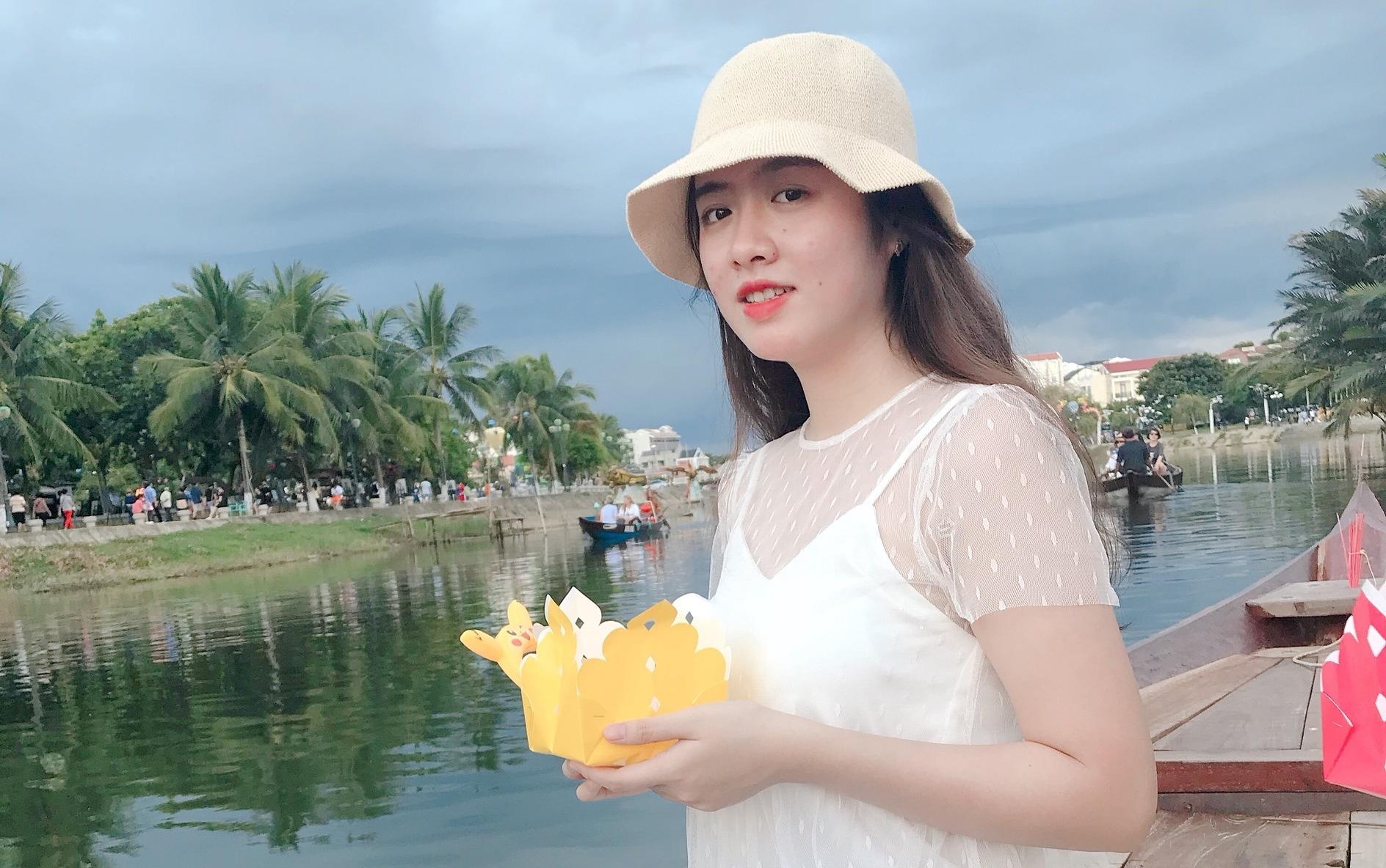Nhan sac diu dang cua nu sinh DH Kiem sat Ha Noi hinh anh