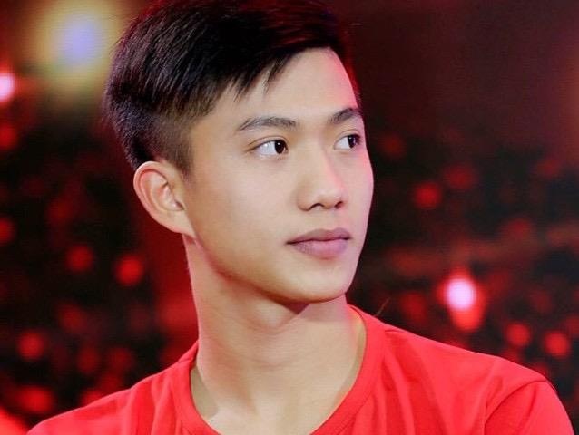 8 dieu thu vi ve Phan Van Duc: Thich vuot toc, con gai de mat moc hinh anh