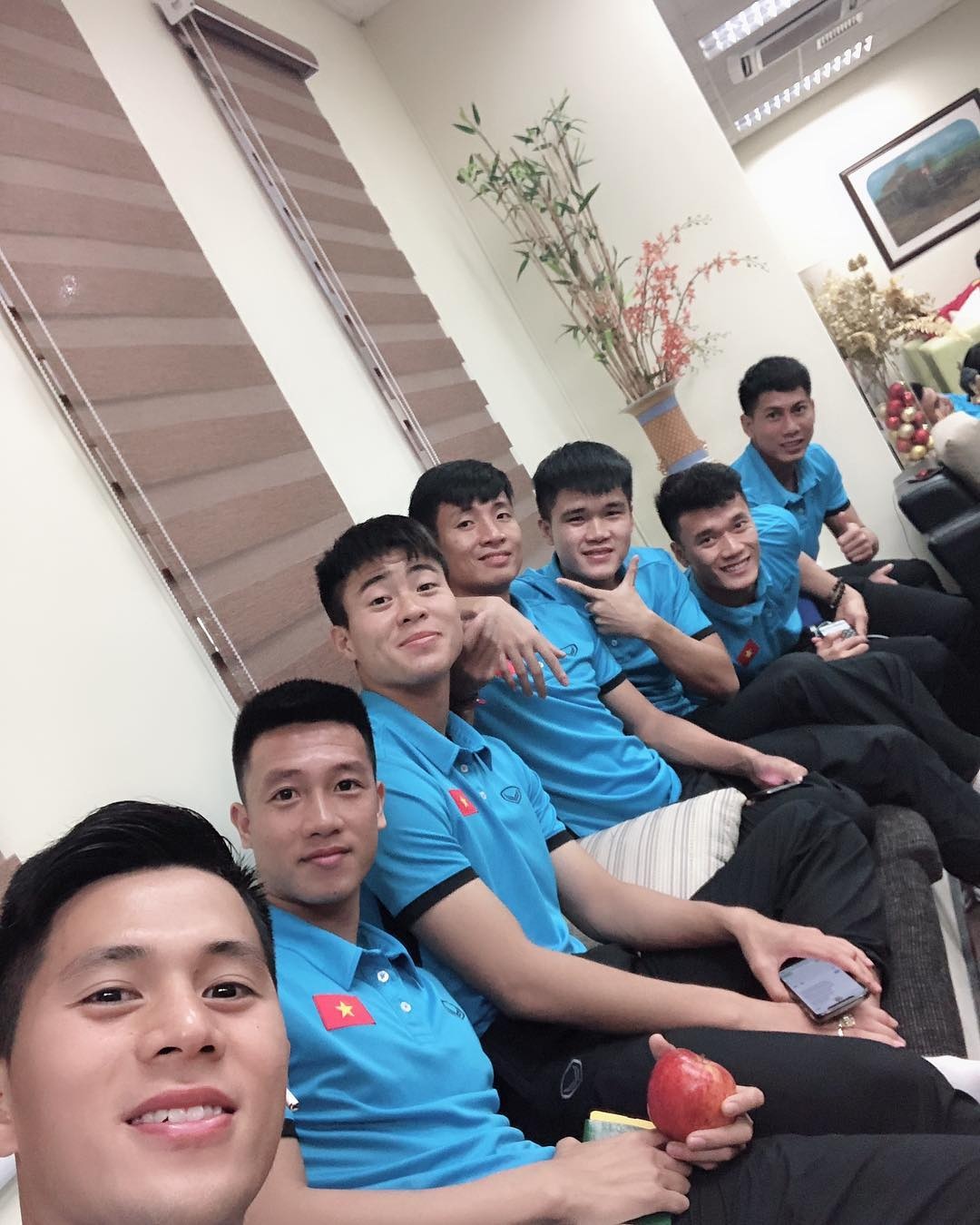 tinh ban Dinh Trong Tien Dung anh 3