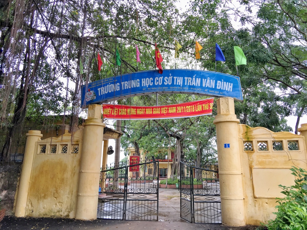 Cô giáo đánh học sinh ảnh 1 Co giao danh hoc sinh anh 1