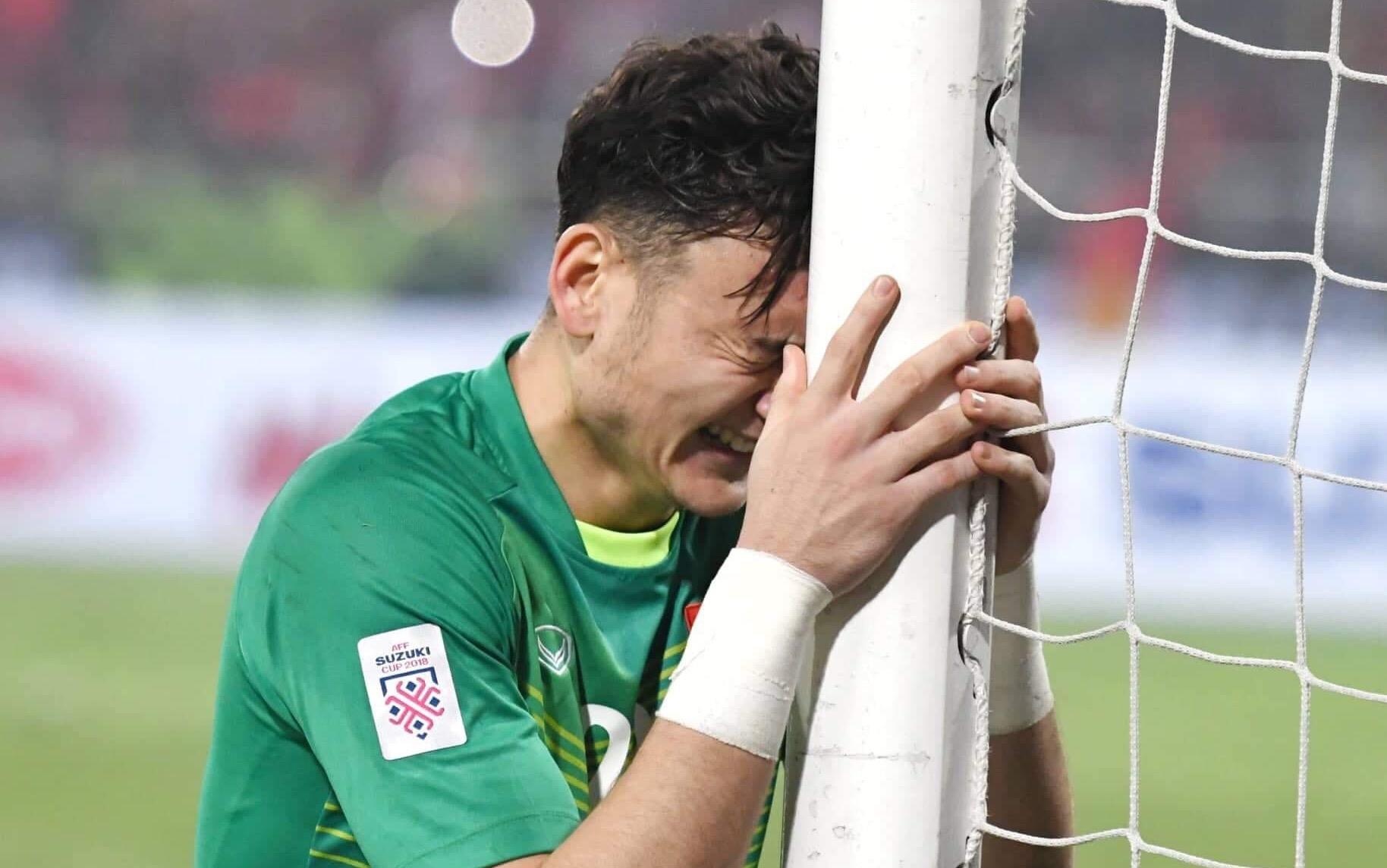 Dang Van Lam: 'Hai dong mau, kien cuong va khong bao gio dau hang' hinh anh