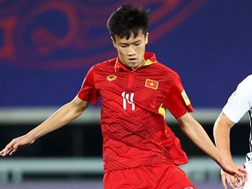Tan binh tuyen Viet Nam cao 1,83 m, duoc dan mang khen 'trung ve thep' hinh anh