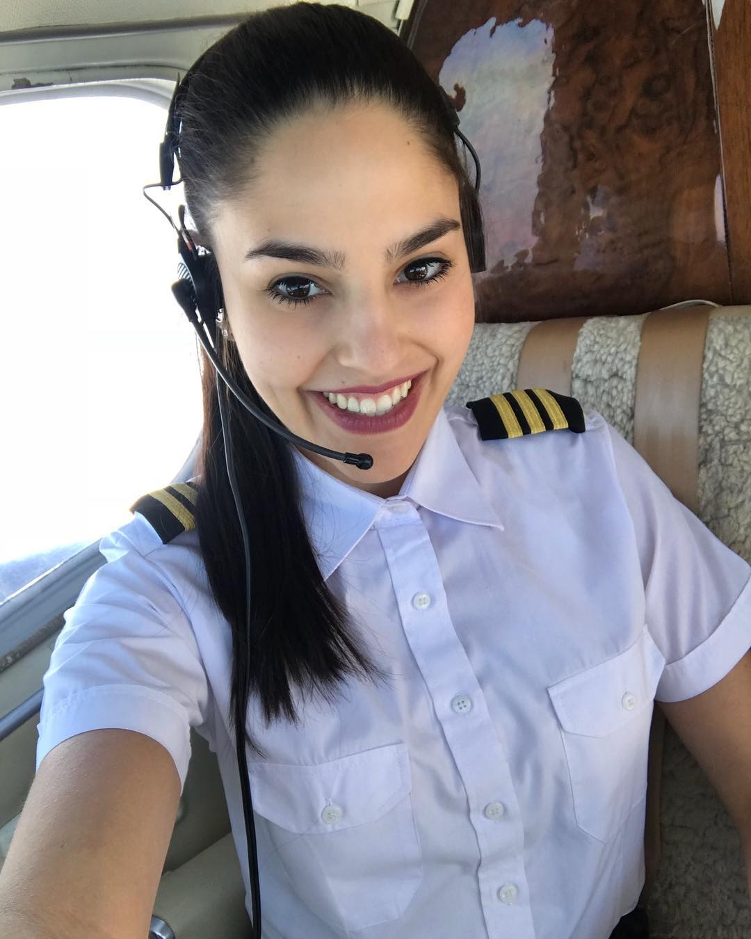 nu phi cong xinh dep nhat the gioi anh 3