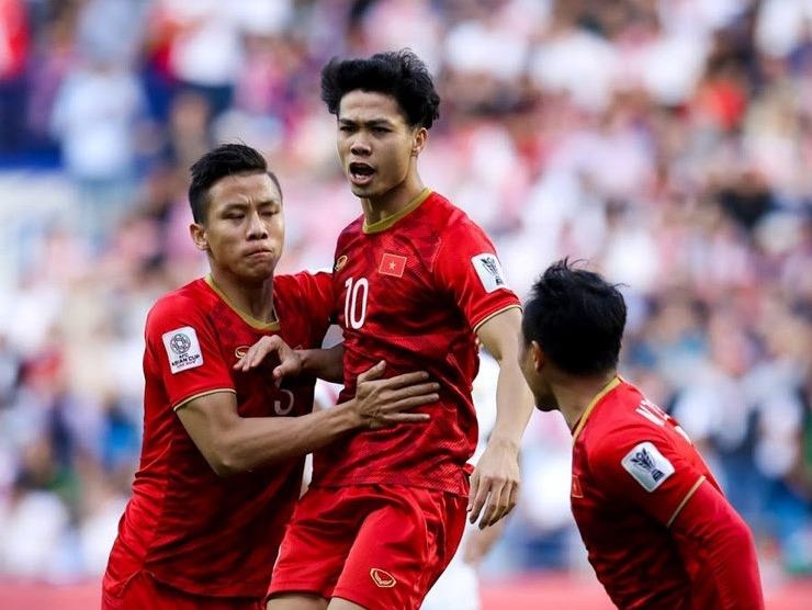 Dan mang Thai Lan 'chia re' truoc tran Viet Nam gap Nhat Ban hinh anh