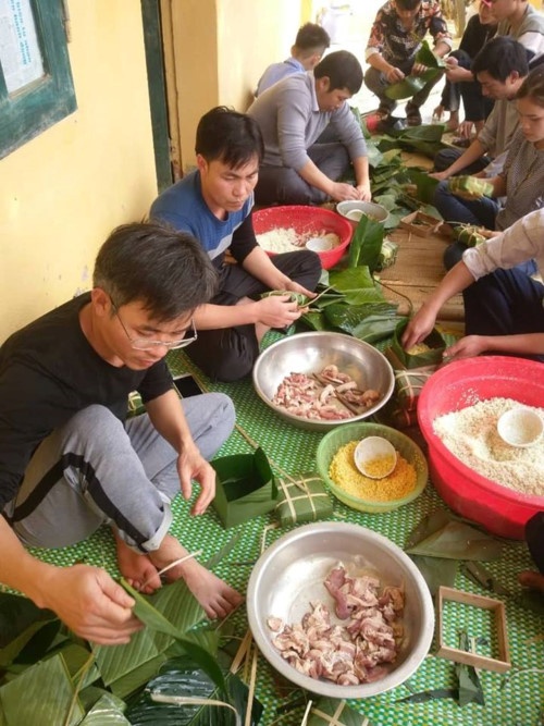 thay co di Tet hoc tro anh 2