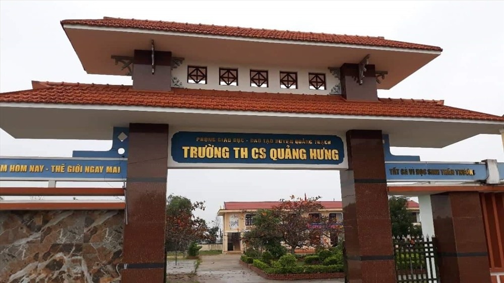 truong cap 2 chi tiep khach anh 1