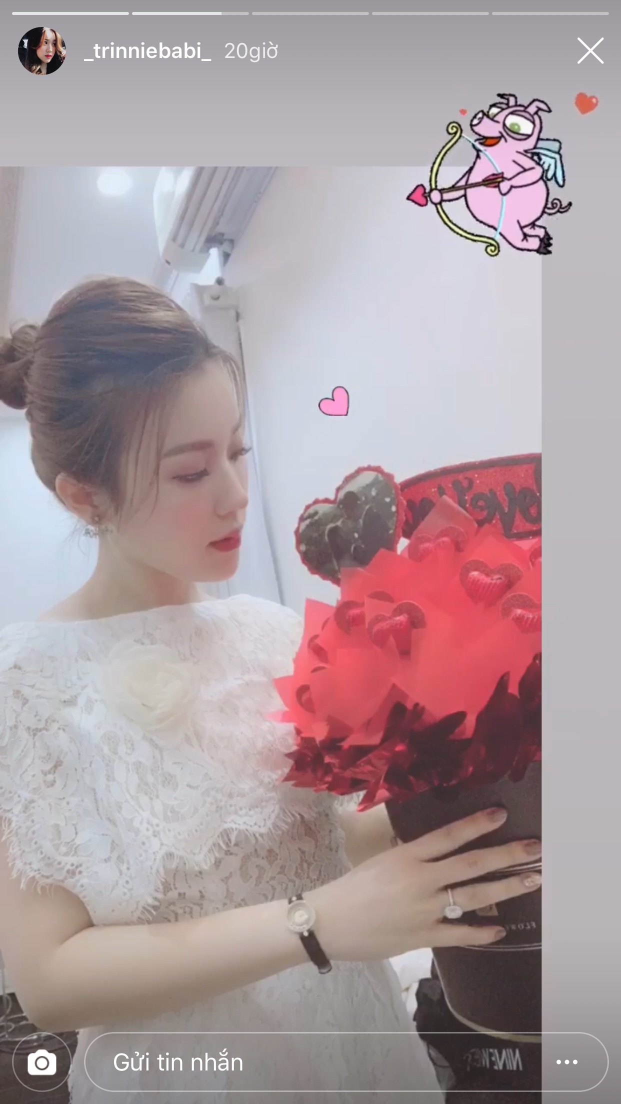 Rich kid Viet duoc tang qua ngay Valentine anh 4