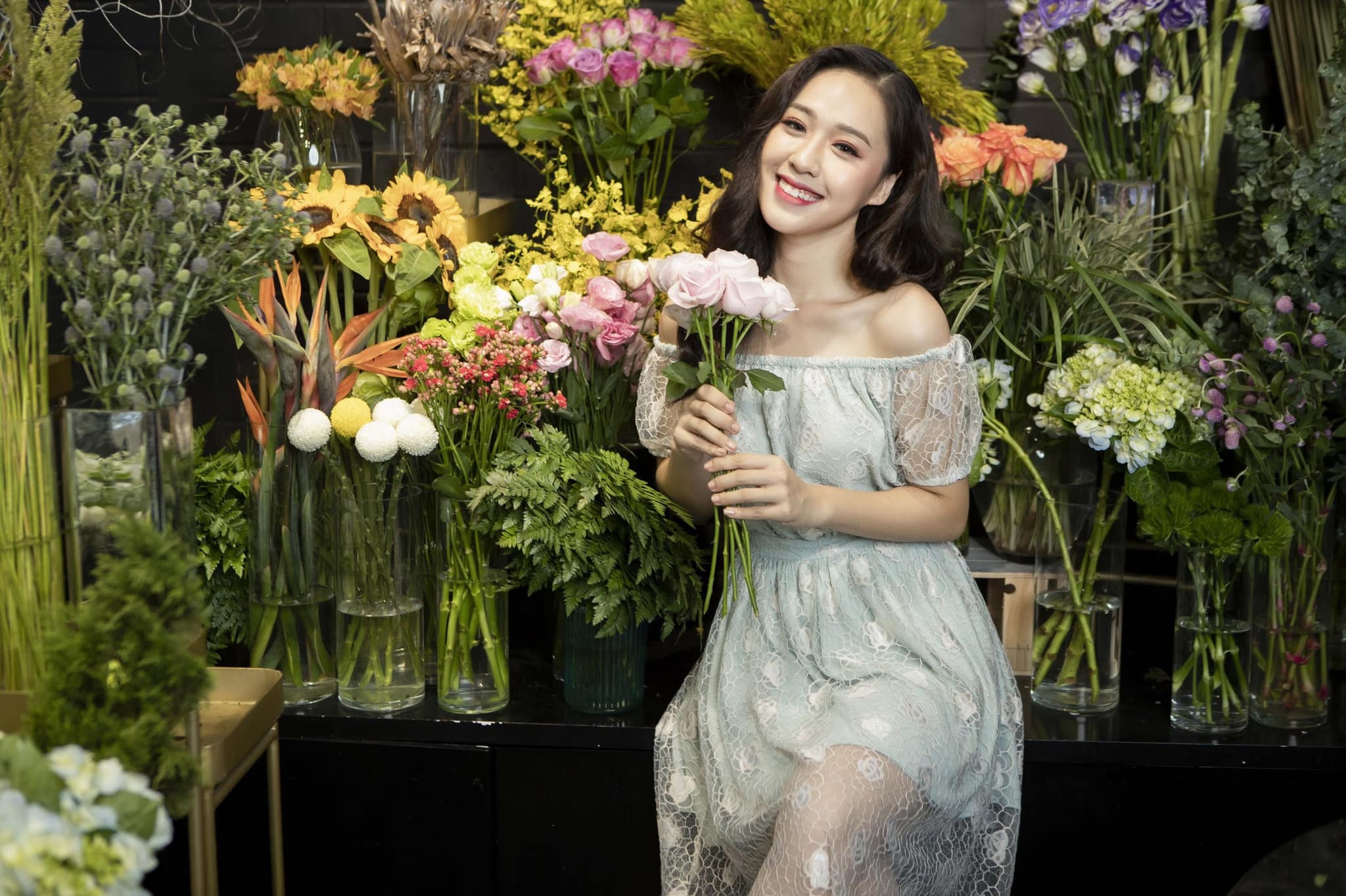 nu sinh tang hoa nguyen thu quoc gia anh 2