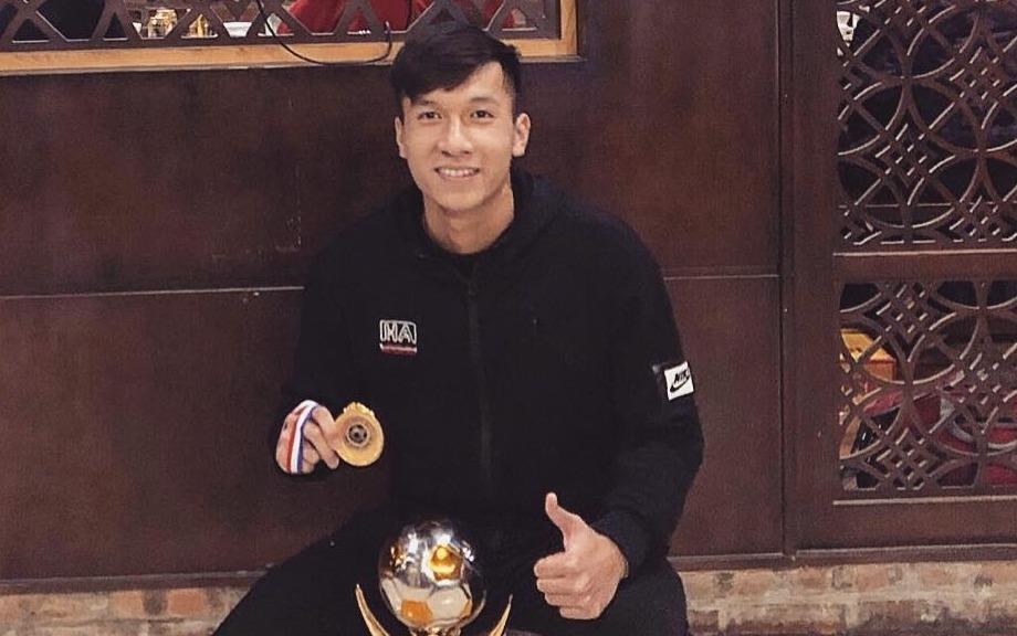 Cau thu dien trai bat mi nhung dieu thu vi ve U22 Viet Nam hinh anh