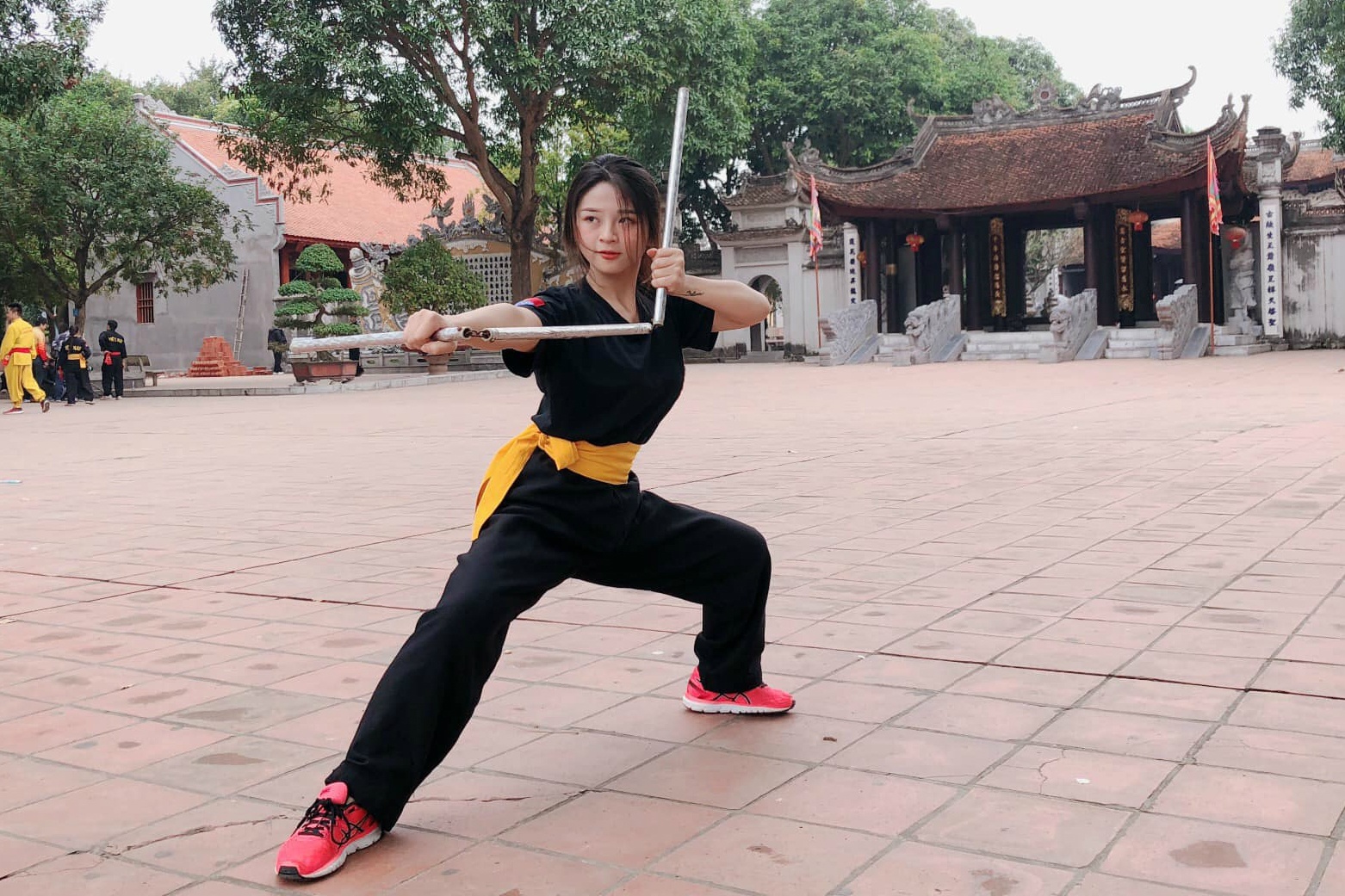 thieu nu xinh dep gioi vo anh 8