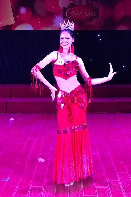 hoa khoi Dai hoc Van Hoa anh 3