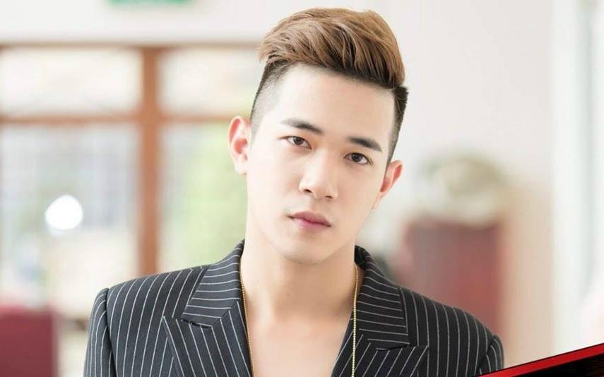 Hot boy truong Y gay chu y tai 'Giong hat Viet 2018' hinh anh