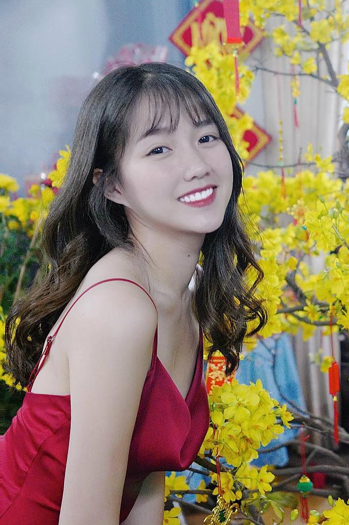 Nhan sac doi thuc cua hot girl anh 11