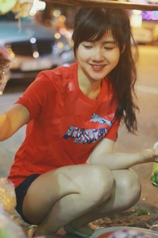 Nhan sac doi thuc cua hot girl anh 10