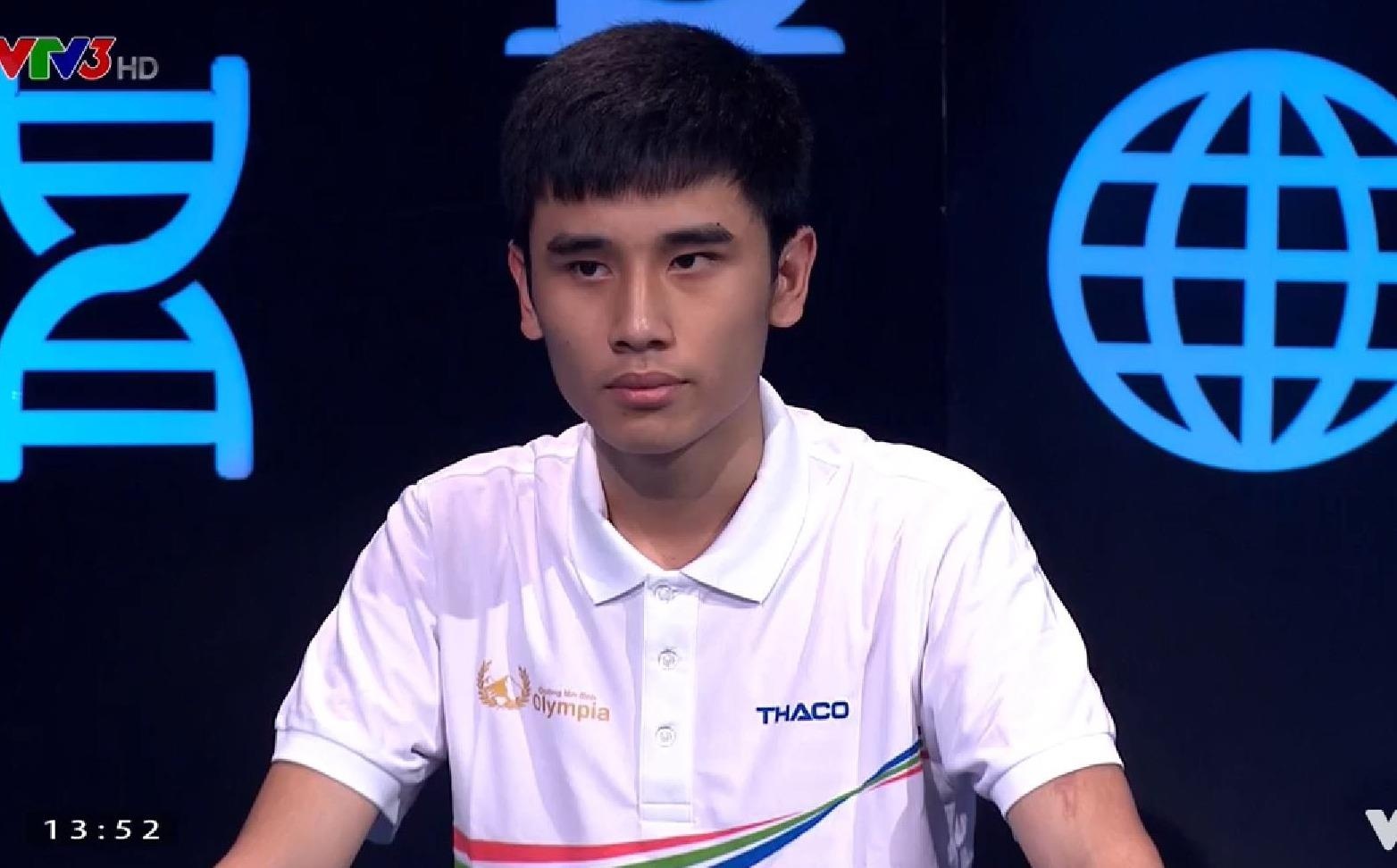 Duc Huy danh duoc 9 diem 10 Khoi dong hinh anh