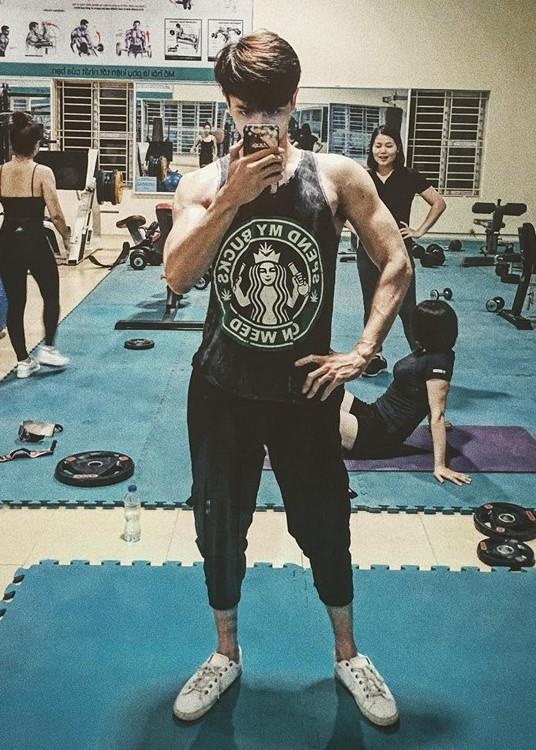 Nam than IT cao 1, 85 m anh 5