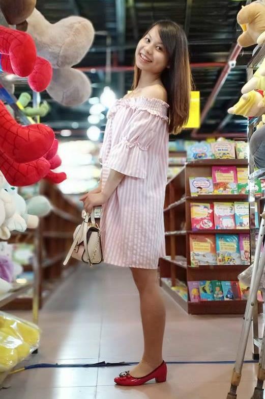 nu sinh mat mot chan anh 9