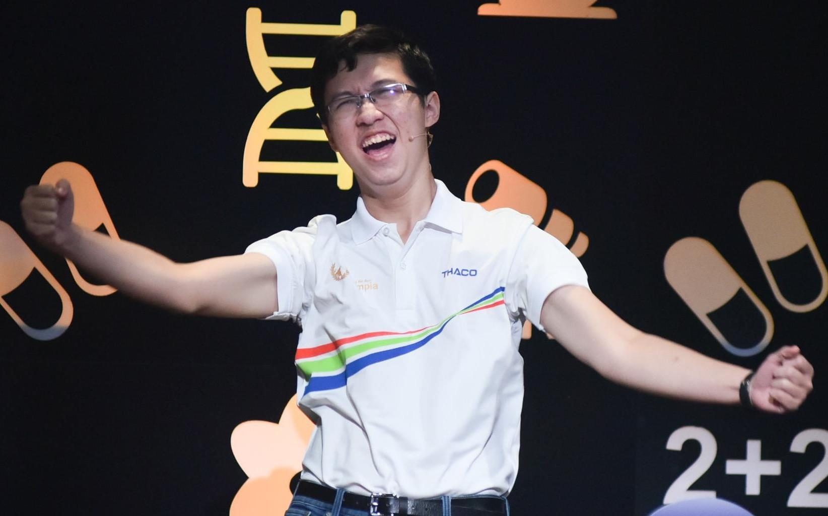 Ai nam giu diem so ky luc cua 'Duong len dinh Olympia' suot 19 nam? hinh anh