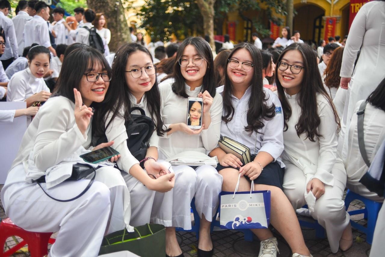 Le be giang THPT Phan Dinh Phung anh 6