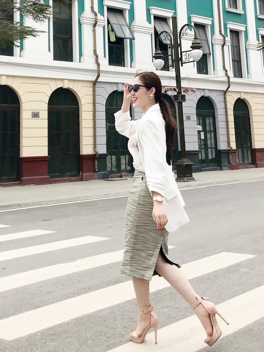 hot girl thời tiết của đài Quảng Ninh ảnh 10 hot girl thoi tiet cua dai Quang Ninh anh 10