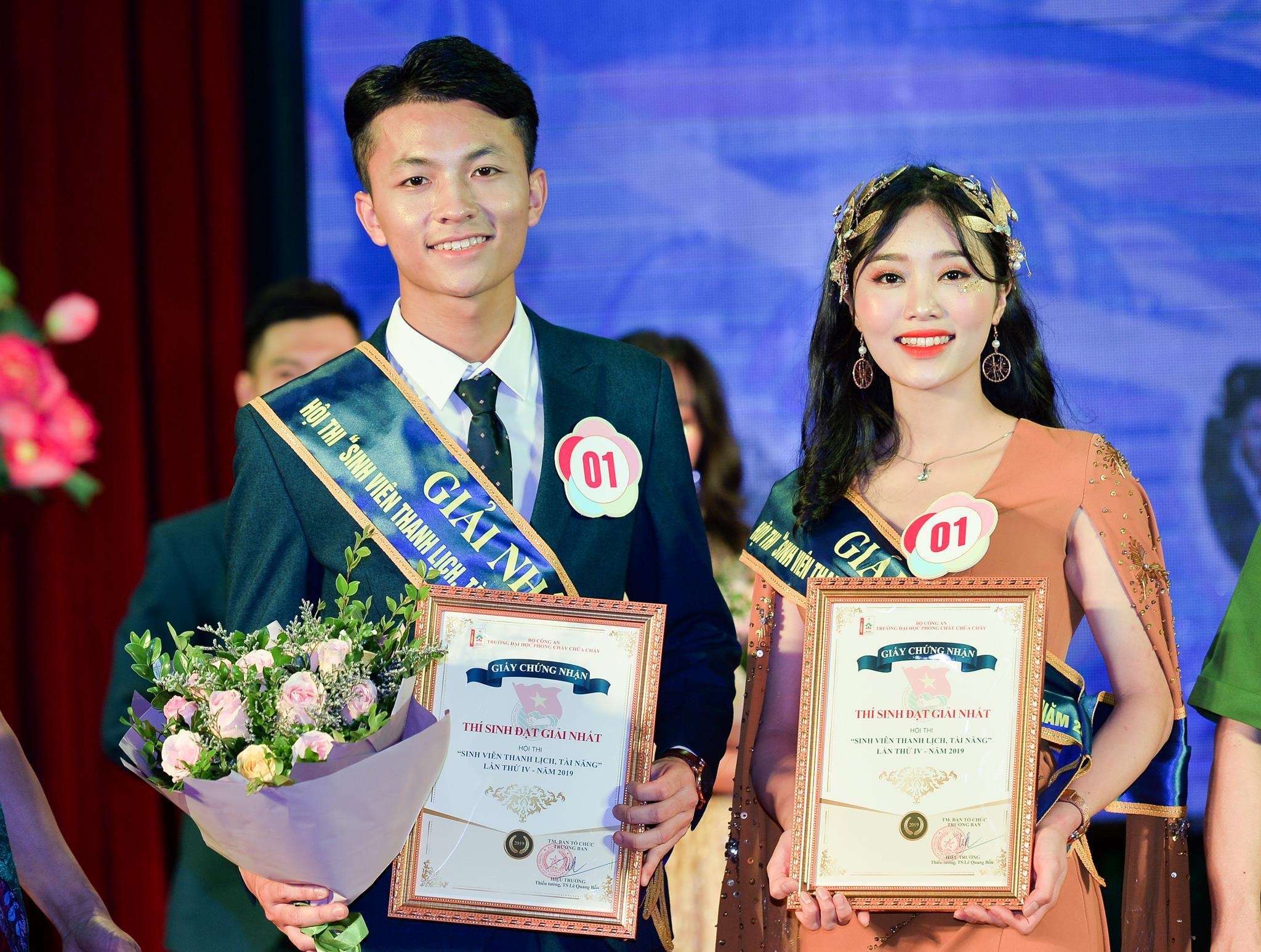 hoa khoi DH Phong chay chua chay anh 1