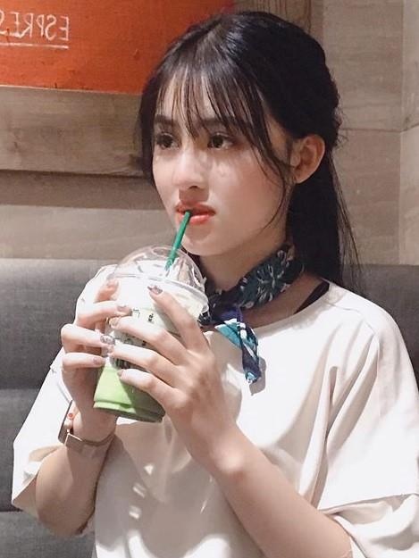 Nu sinh truong cong an anh 8