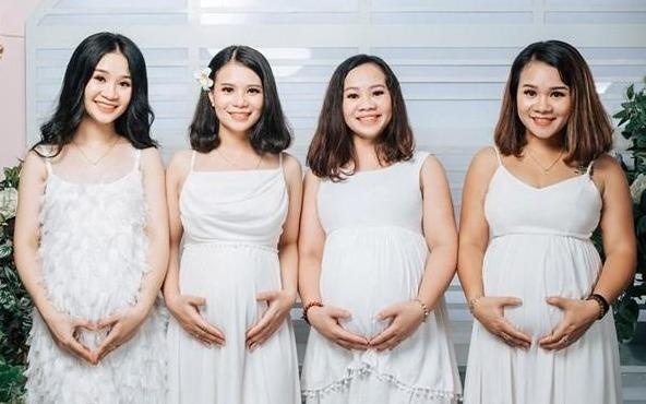 Bon chi em ruot cung mang bau, ru nhau chup chung bo anh ky niem hinh anh